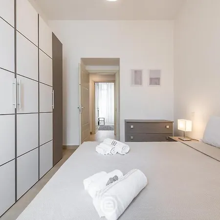 Il Giardino - Between And Center Apartment *